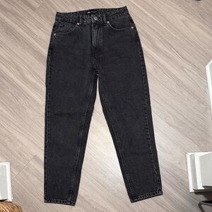Zara Straight Leg Women's Jeans